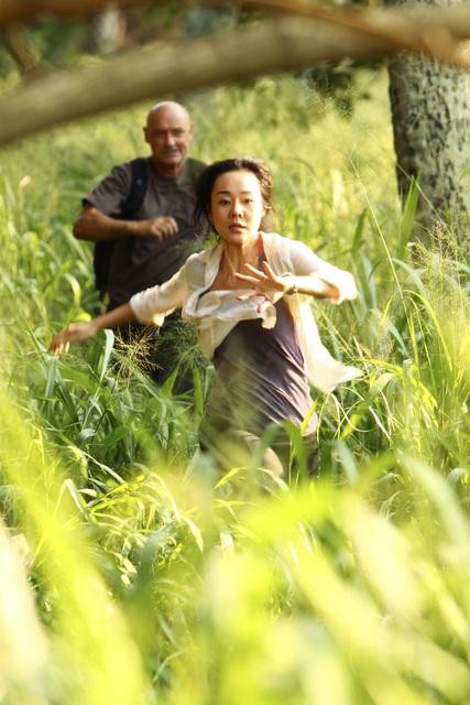 TERRY O'QUINN, YUNJIN KIM