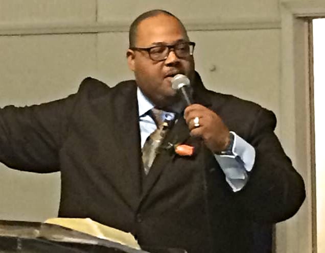 Chicago pastor accused of stealing cash meant for needy kids | Barry Duke