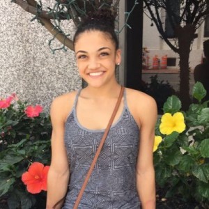 (Photo via Laurie Hernandez Twitter profile)