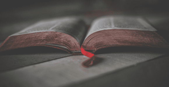 picture of bible on desk