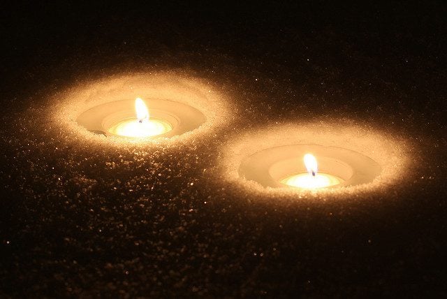 Snow Candles. Image by Sangudo via Flickr, CC license 2.0