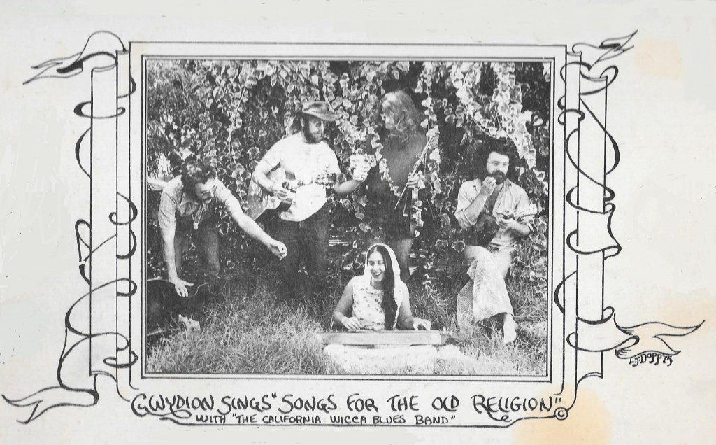 Songs for the Old Religion Back Cover / © Susan Lohwasser 1975