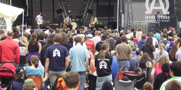 Worship at a Jesus Festival. Photo by the Author.