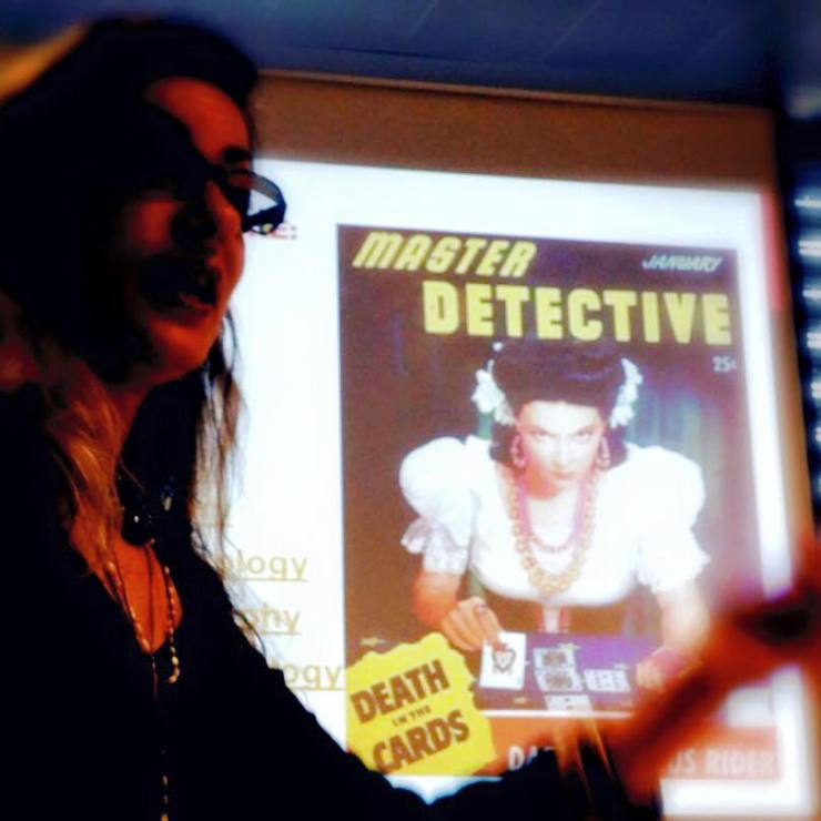 Lecturing on the tarot (Photo: Manna Hojda)