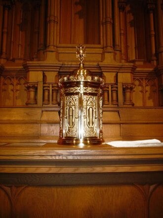 Meet Seminarian and Spiritual Writer Roberto Rafo