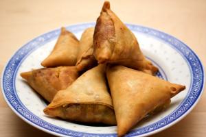 feasting in Ramadan with samosas, or samboosek