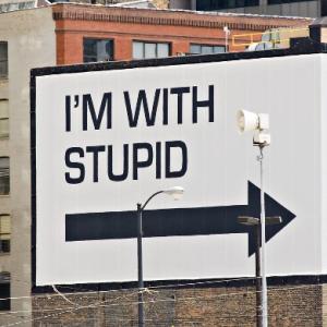 "I'm With Stupid" by swanksalot is licensed under CC BY-NC-SA 2.0.