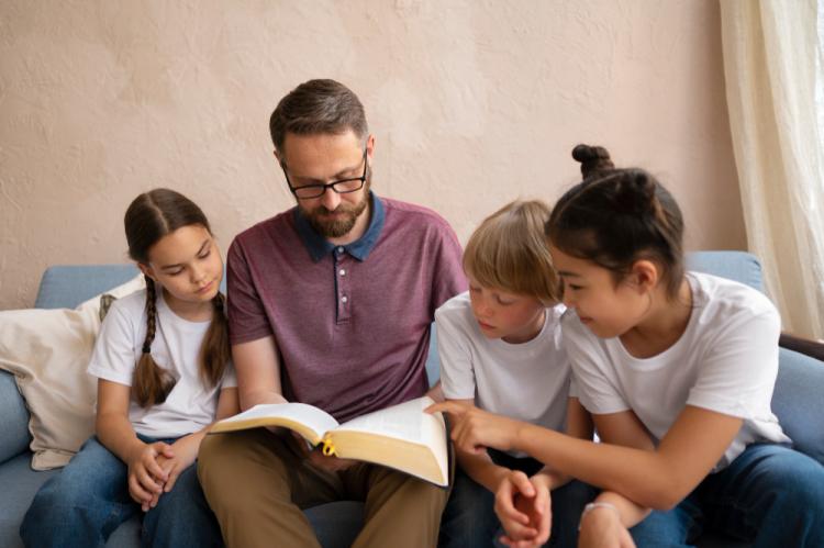 https://www.freepik.com/free-photo/medium-shot-kids-listening-teacher_29758301.htm#fromView=search&page=1&position=3&uuid=a7c37a5a-6f5b-4749-972e-9a7b8d1be076&query=parental+christian+teaching