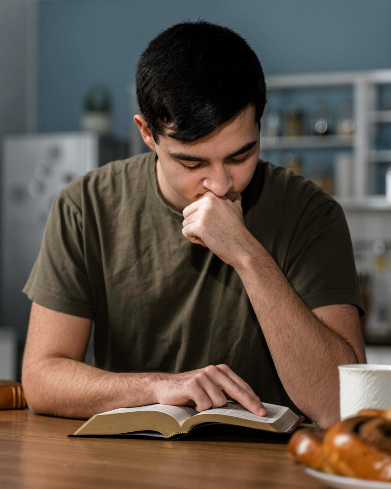 https://www.freepik.com/free-photo/front-view-man-reading-from-bible_12080990.htm#fromView=search&page=1&position=20&uuid=a2d9be02-0756-4331-9db7-d669dbf0c51d&query=knowing+God