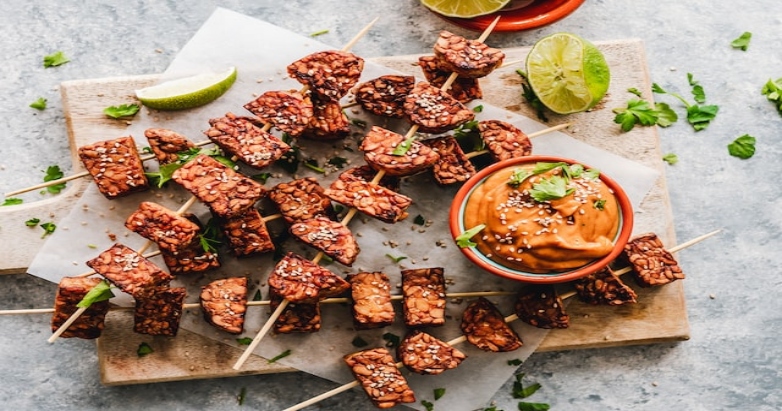 Buddhist diet Tempeh