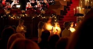 Candlelight Christmas worship service