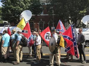 800px-Charlottesville_"Unite_the_Right"_Rally_(35780274914)