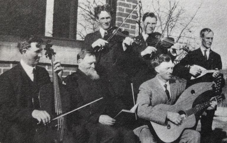 Peterson family string band