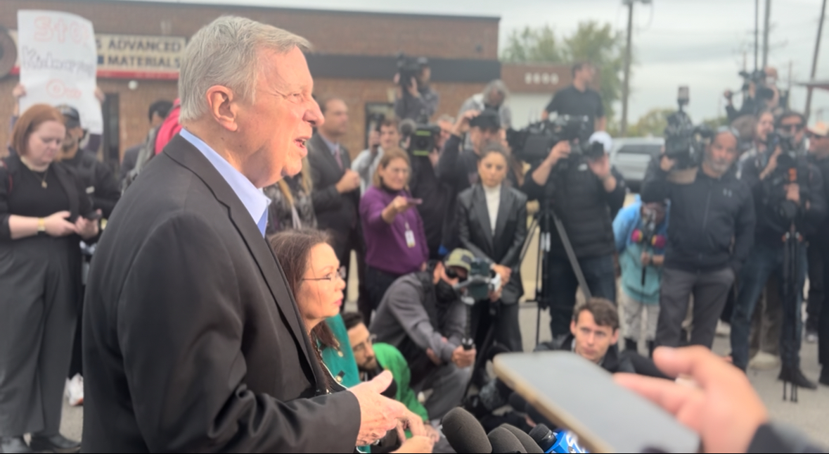 Broadview Ice Facility press conference with Senators Duckworth and Durbin. Friday, October 10, 2025.