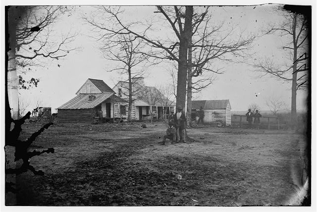 Plantation_view_slave_quarters_1892