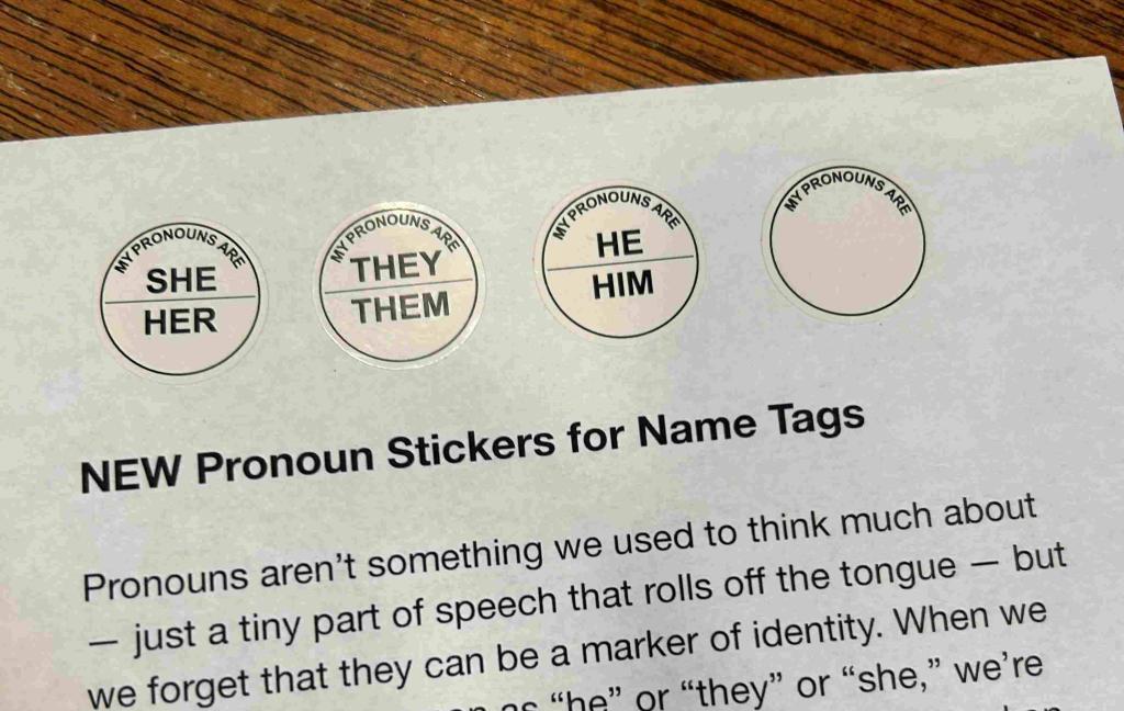 Pronoun stickers for nametags