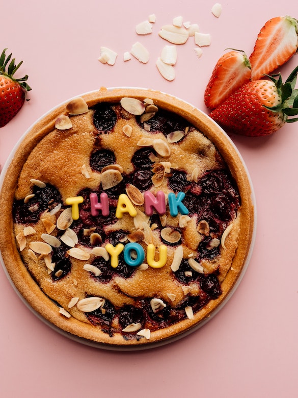 a festive cookie with Thank You on it