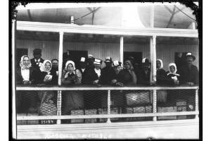 Immigrants arriving in New York 
