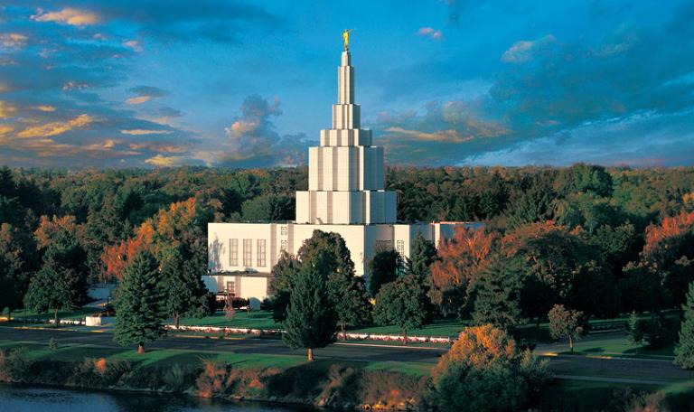 The first temple in Idaho