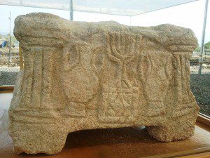 Magdala Stone, close-up