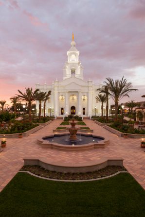 Tijuana's new temple