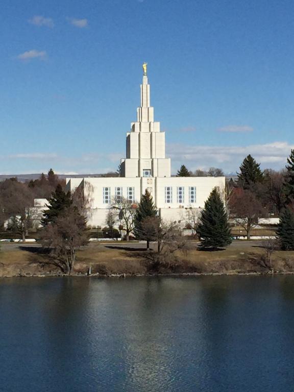Debbie's photo of the Idaho Falls Idaho Temple and the Snake River