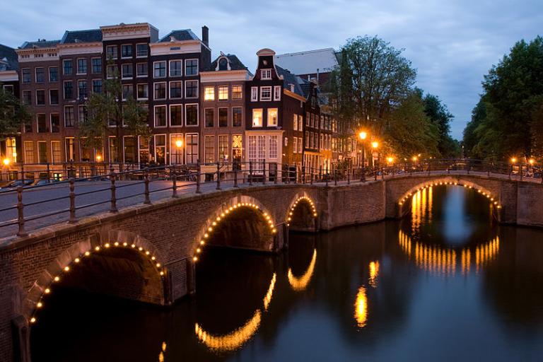 Evening along an Amsterdam canal