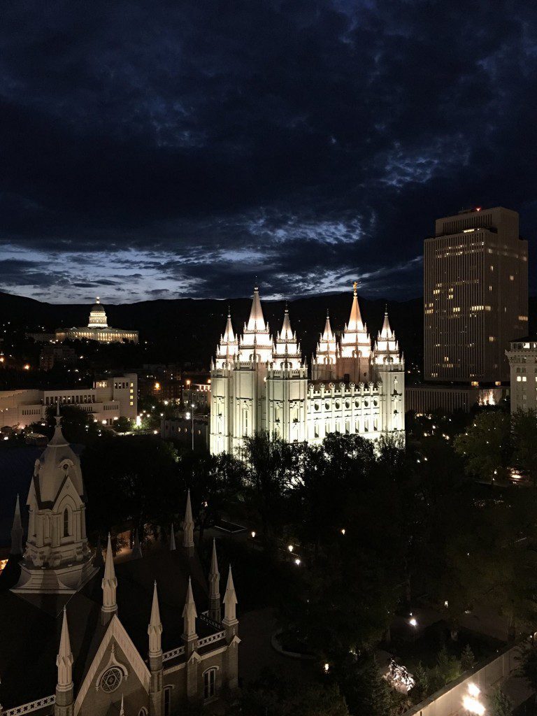 SL Temple by night