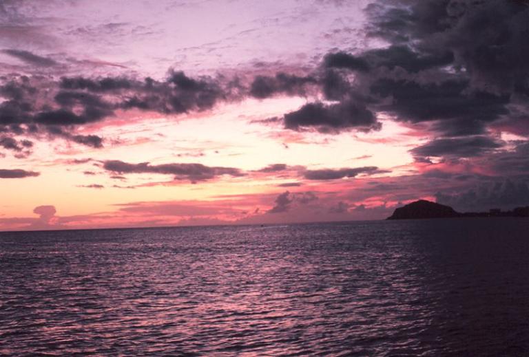 NOAA, off Oahu