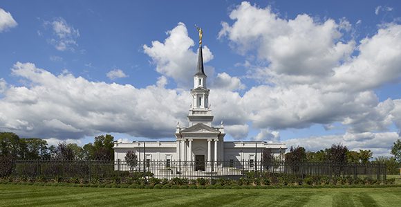 The first temple in Connecticut