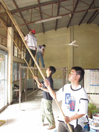Thai Mormons at work