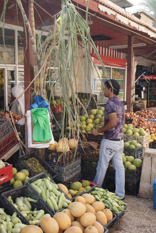Fruit market in Jericho