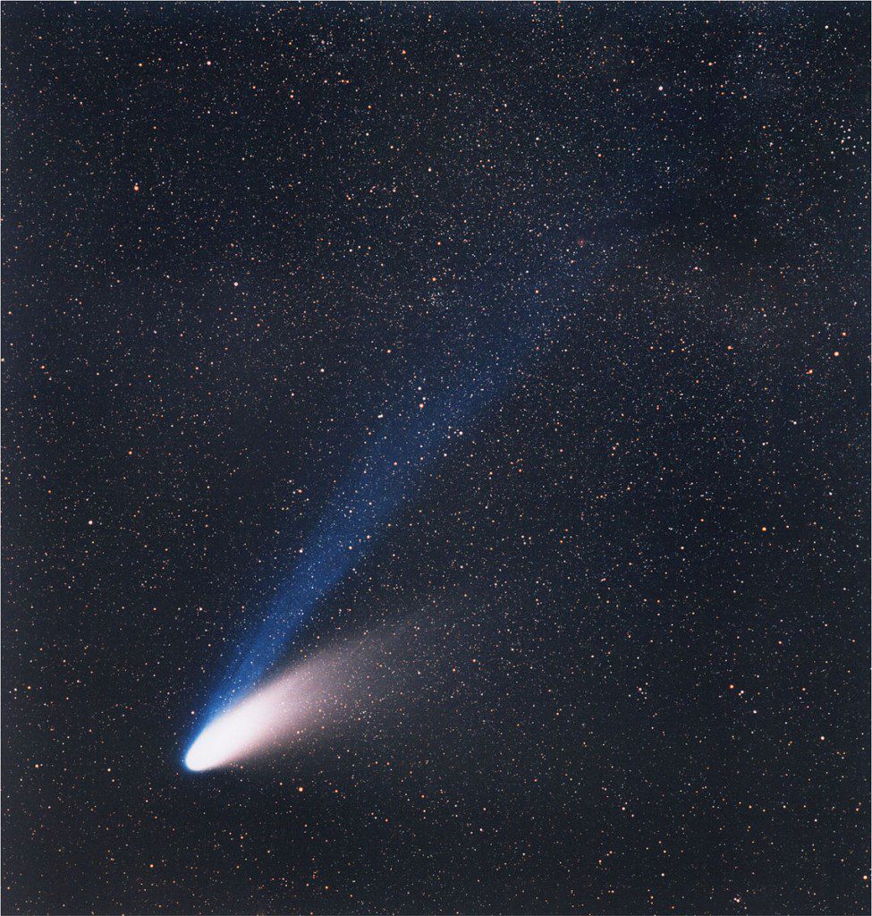 Hale-Bopp in flight