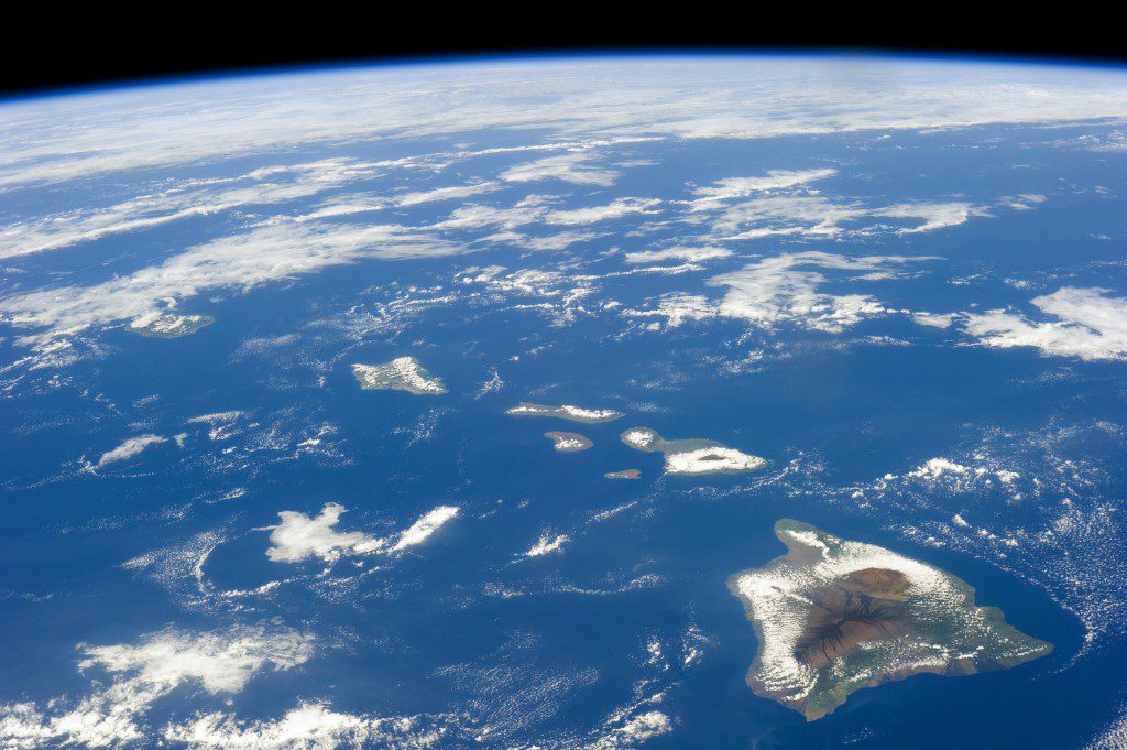 The Hawaiian archipelago from outer space