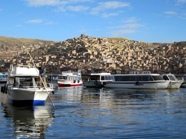 Boats docked at Puno