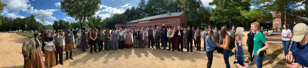 Crew, cast, and extras