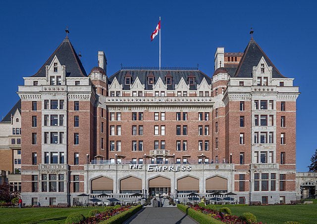 Along with the massive government provincial building, the Fairmont Empress Hotel, which was built well over a century ago, is one of the two most prominent buildings on Victoria’s “Inner Harbour” (Wikimedia Commons public domain photograph)