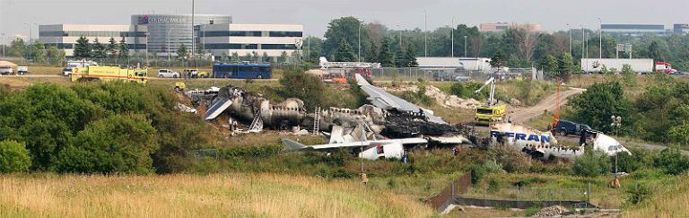 Toronto plane wreckage