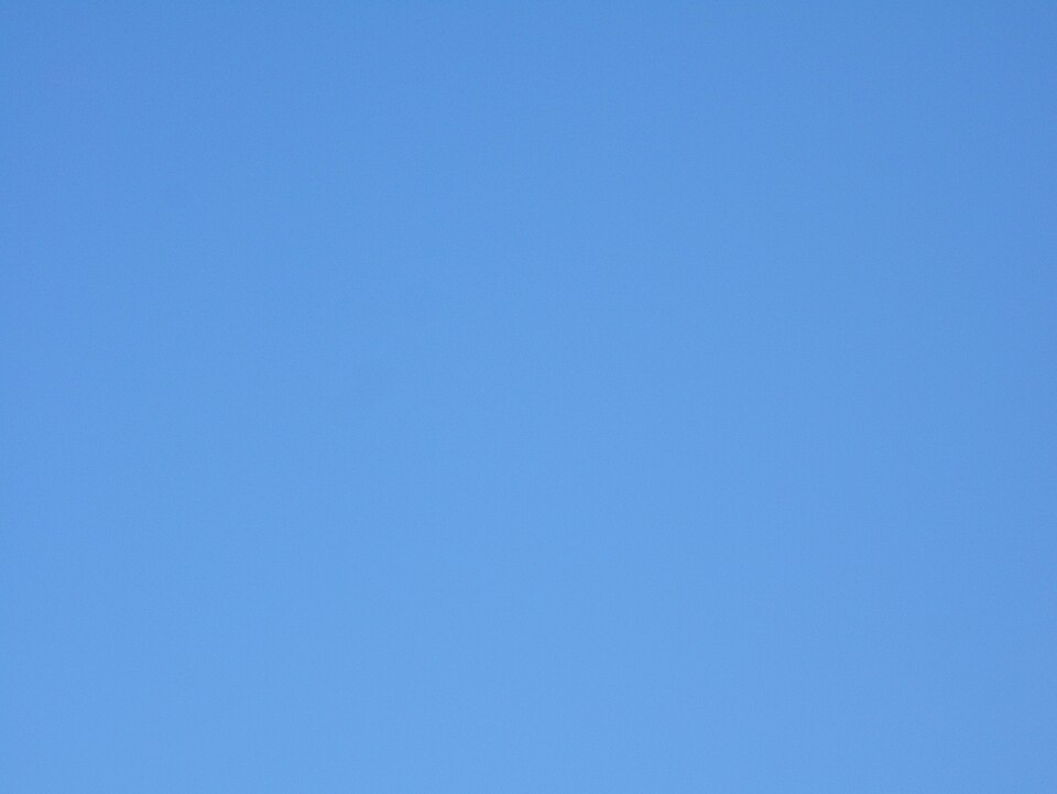 A blue French sky