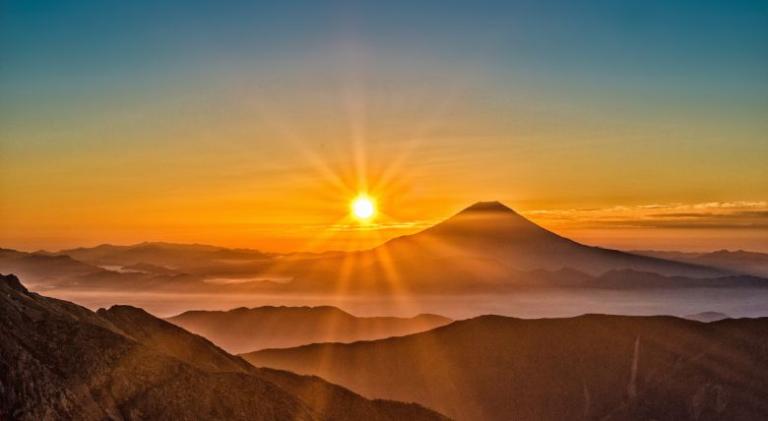 Celebrating the Summer Solstice: Ancient Festivals and Modern Practices - Vimarsana News