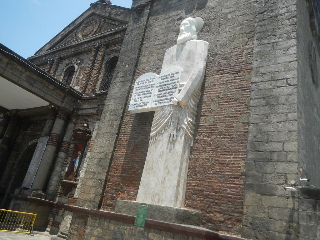 A statue of Moses with the Ten Commandments in Baliwag, Phillippines