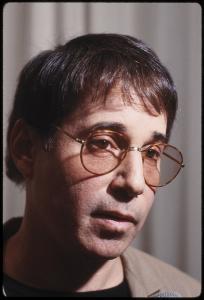 Photo | Paul Simon | courtesy of Bernard Gotfryd, Wikimedia Creative Commons