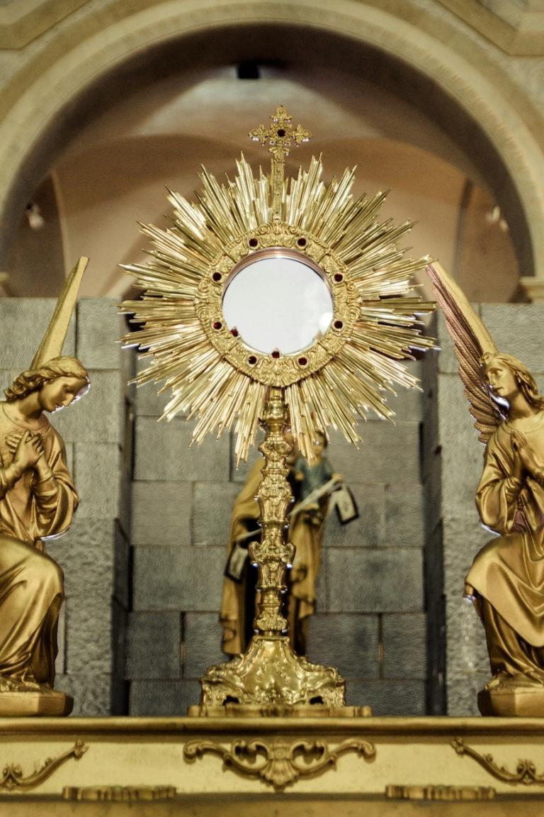Why Are There So Many Names For The Eucharist? | Top Names Of The Eucharist - Vimarsana News