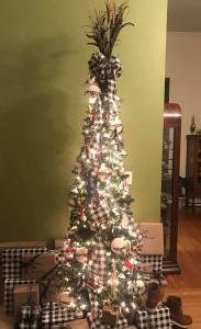 Leo and Rebecca Ahlstrom's Christmas Tree full of high-heeled shoe ornaments in honor of their daughter Meagan Ahlstrom who died in a car accident caused by a drunk driver. Courtesy of Rebecca Ahlstrom.