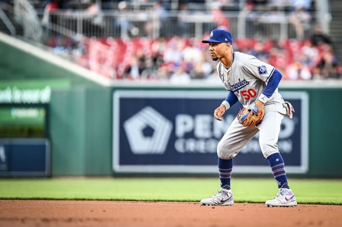 Mookie Betts and the LA Dodgers playing against the Washington Na