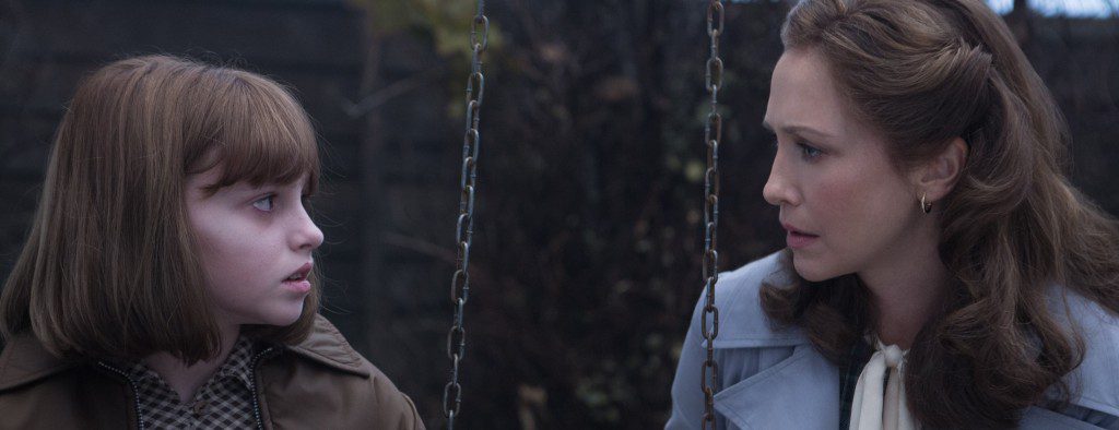conjuring2-swings-a