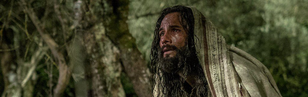 why-is-jesus-crying-in-this-image-from-the-new-ben-hur-peter-t