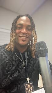 Nicolas at the mic