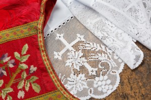 shutterstock_133054856 Priest Chasuble