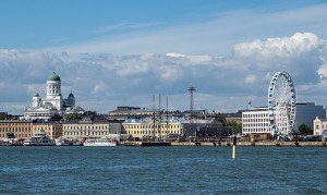 Helsinki_from_sea_with_Cathedral_and_Finnair_Skywheel
